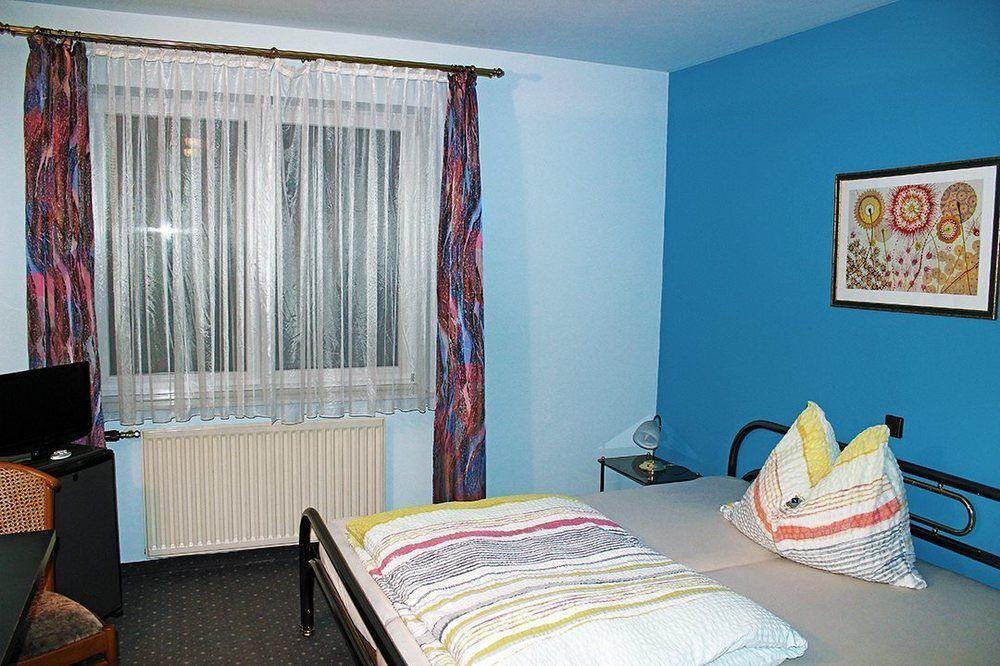 Pension Erlaa Відень Екстер'єр фото
